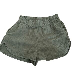 Universal Thread Olive Green Women Shorts